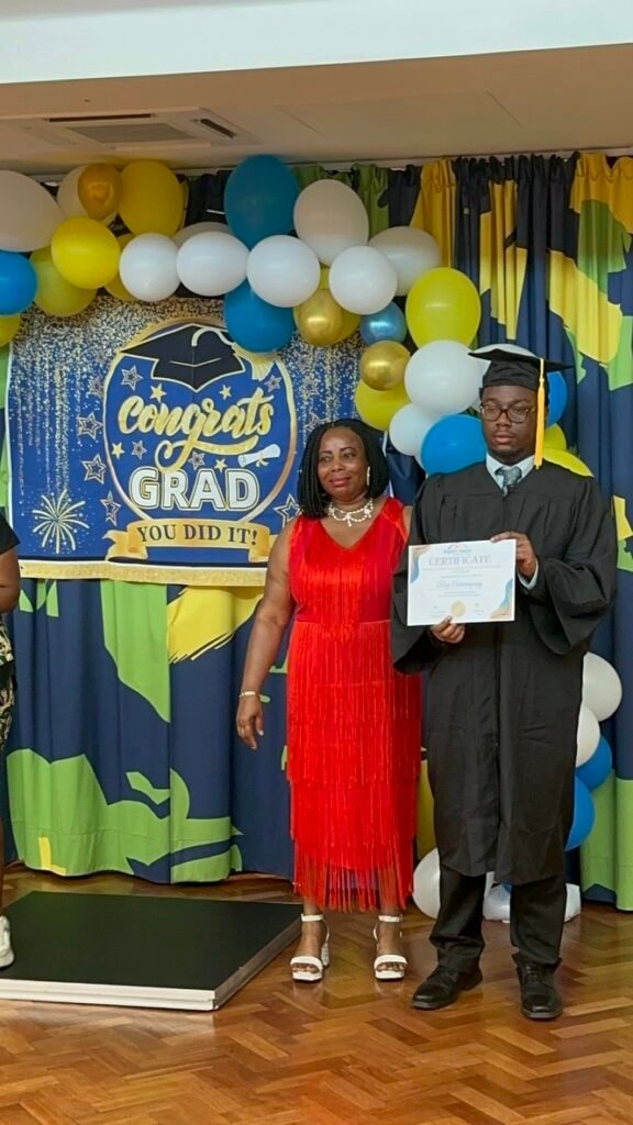 Student and Mum celebrating graduation